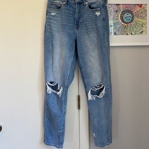 American eagle mom jeans